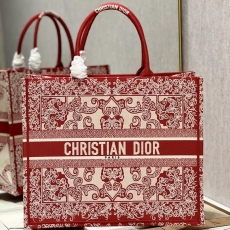 Christian Dior Shopping Bags